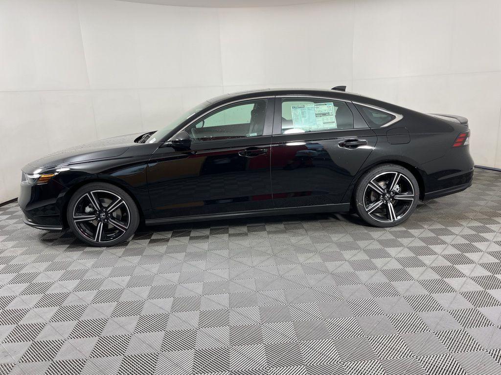 new 2025 Honda Accord Hybrid car, priced at $33,733