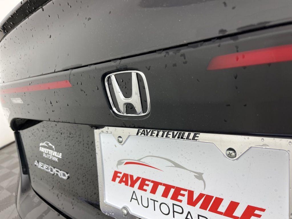 new 2025 Honda Accord Hybrid car, priced at $33,733