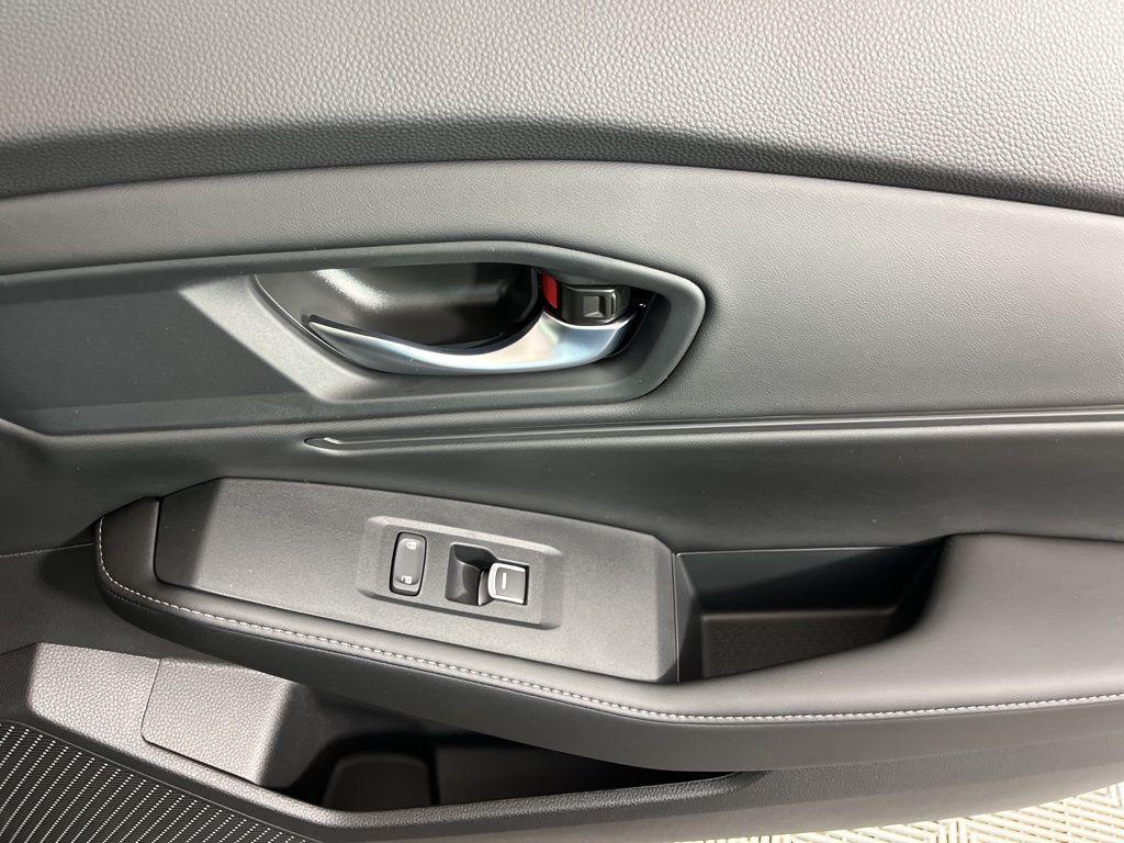 new 2025 Honda Accord Hybrid car, priced at $33,733