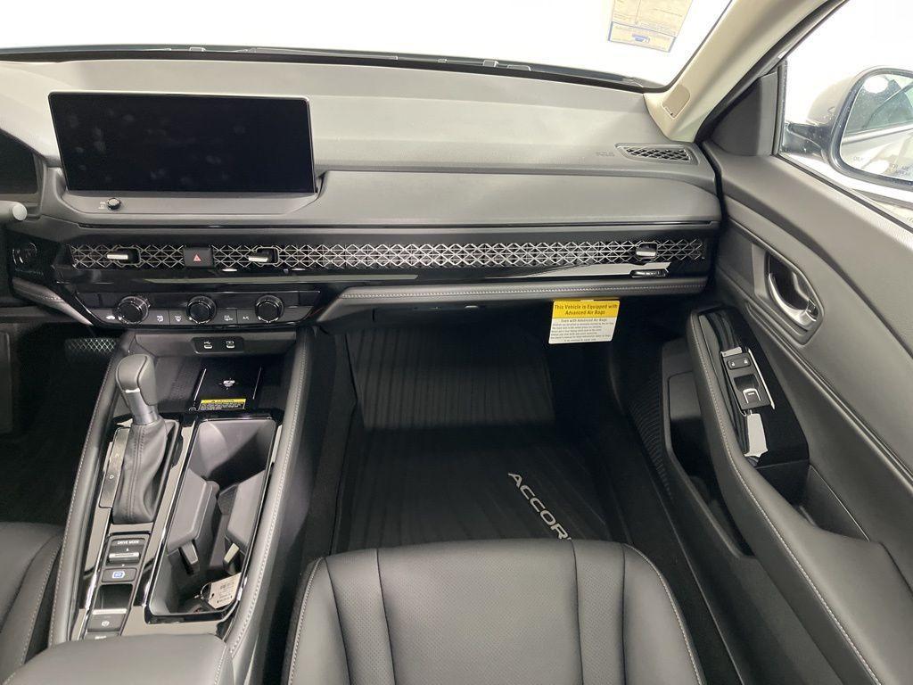 new 2025 Honda Accord Hybrid car, priced at $40,905