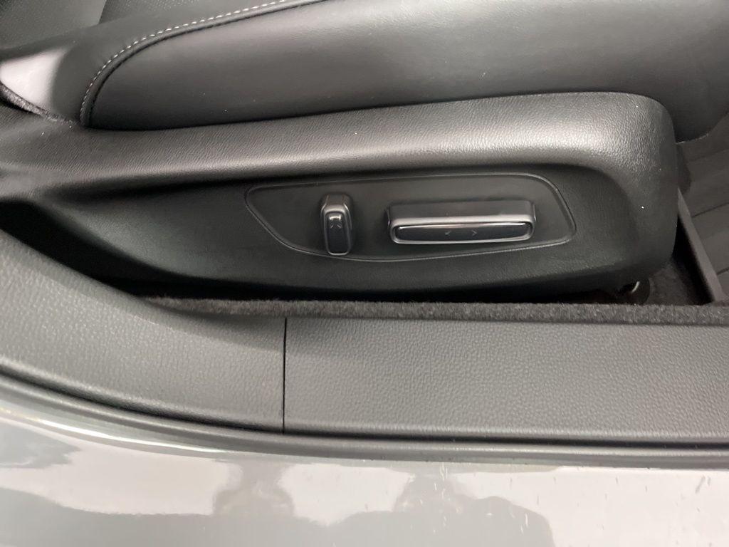 new 2025 Honda Accord Hybrid car, priced at $40,905