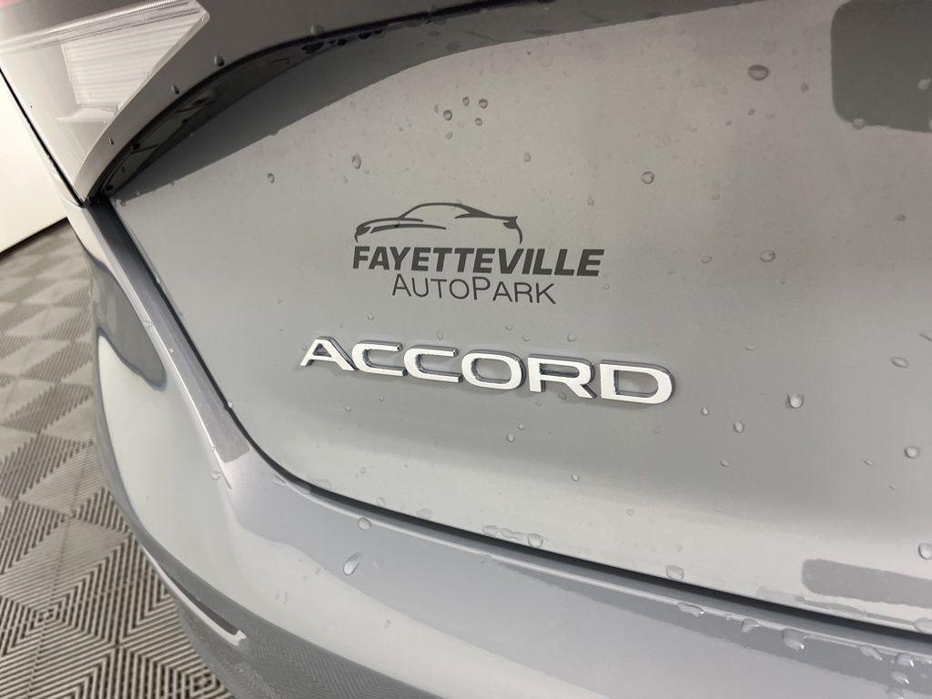 new 2025 Honda Accord Hybrid car, priced at $40,905