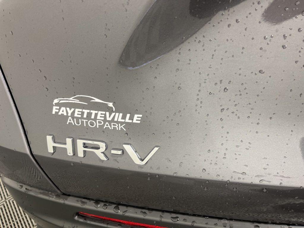 new 2025 Honda HR-V car, priced at $27,266
