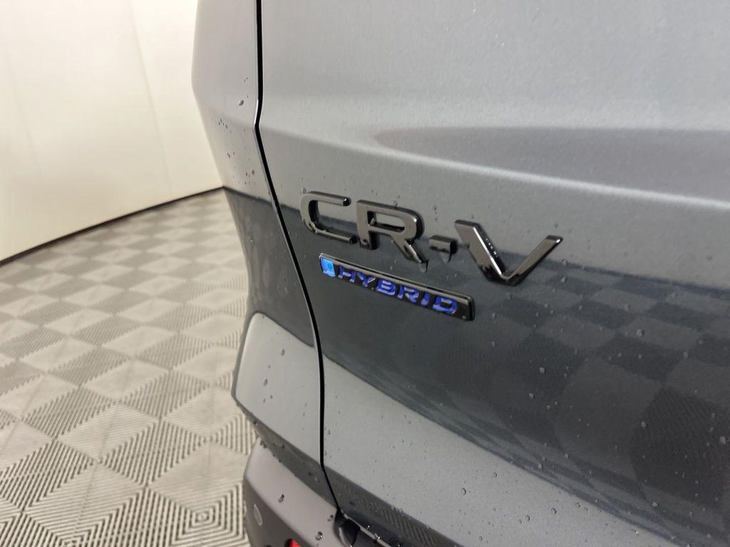 new 2026 Honda CR-V Hybrid car, priced at $41,675