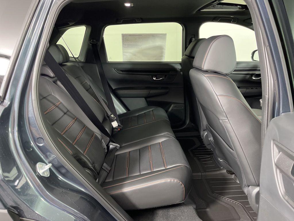 new 2026 Honda CR-V Hybrid car, priced at $41,675