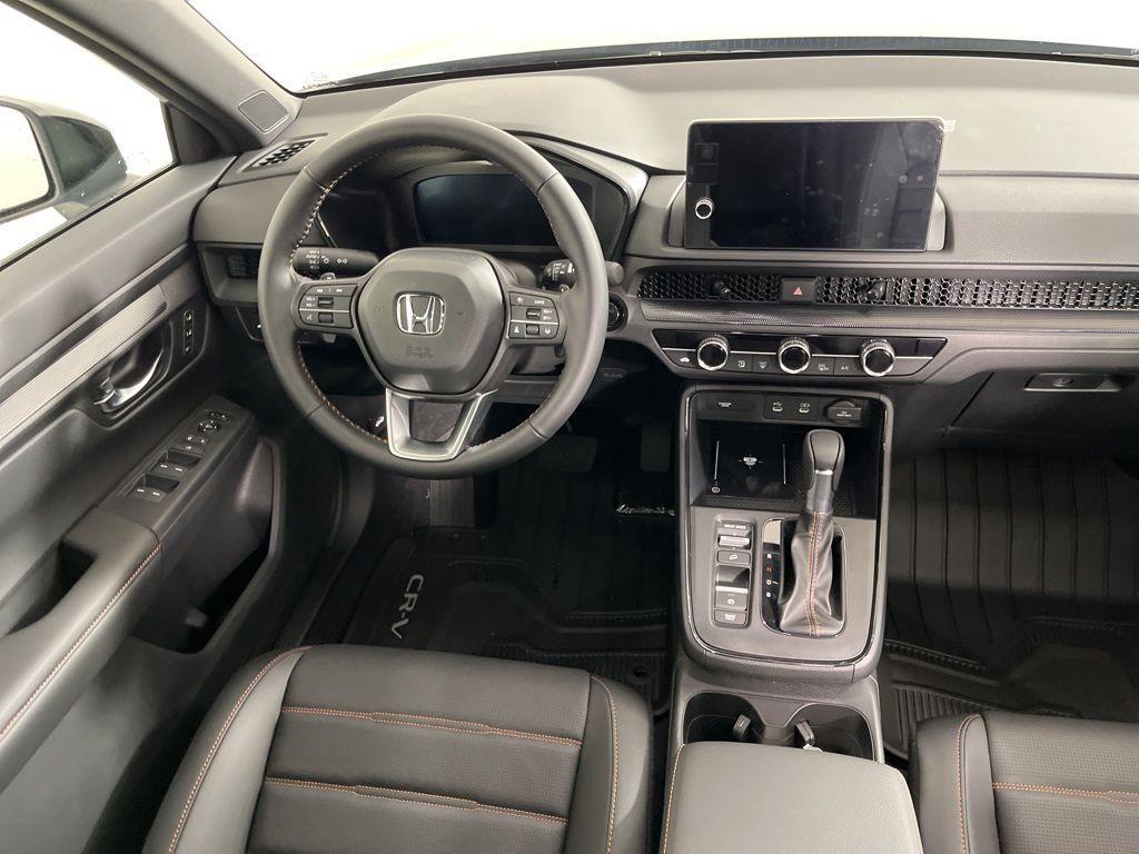 new 2026 Honda CR-V Hybrid car, priced at $41,675