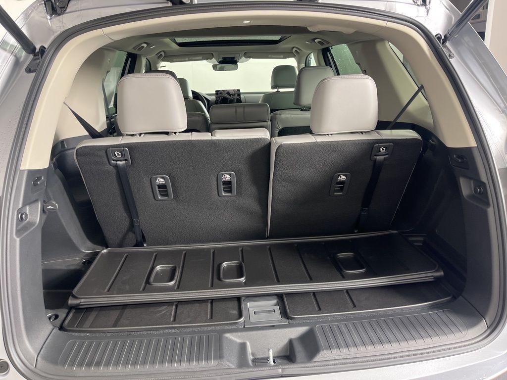 new 2025 Honda Pilot car, priced at $51,195