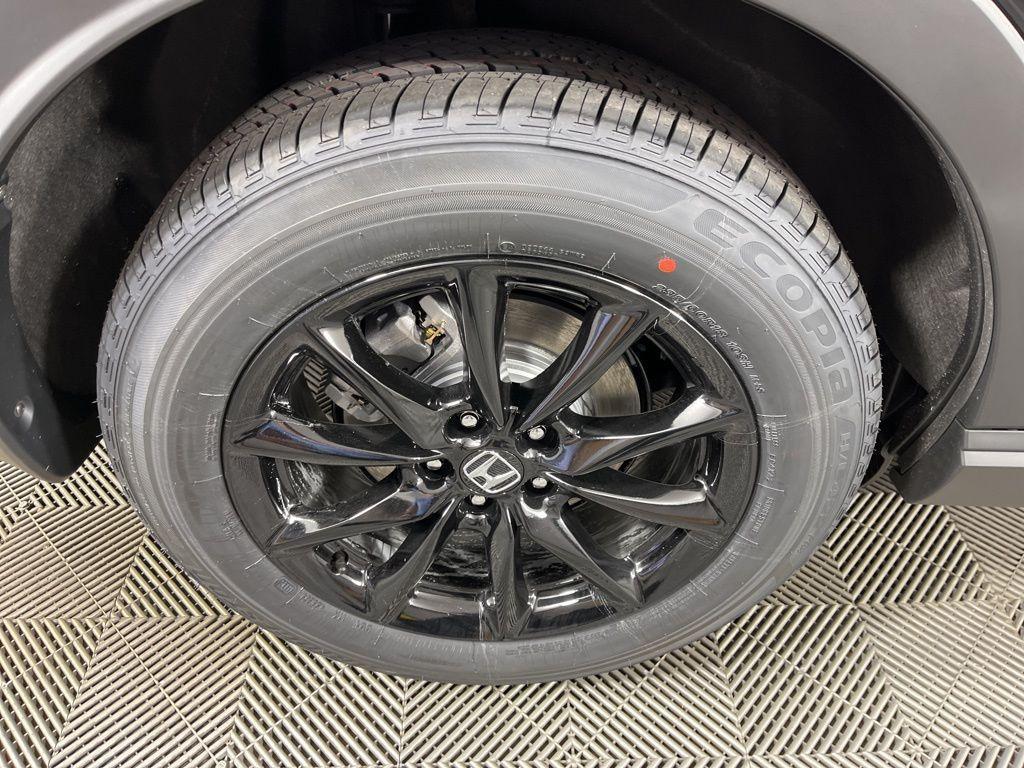 new 2026 Honda CR-V Hybrid car, priced at $41,675