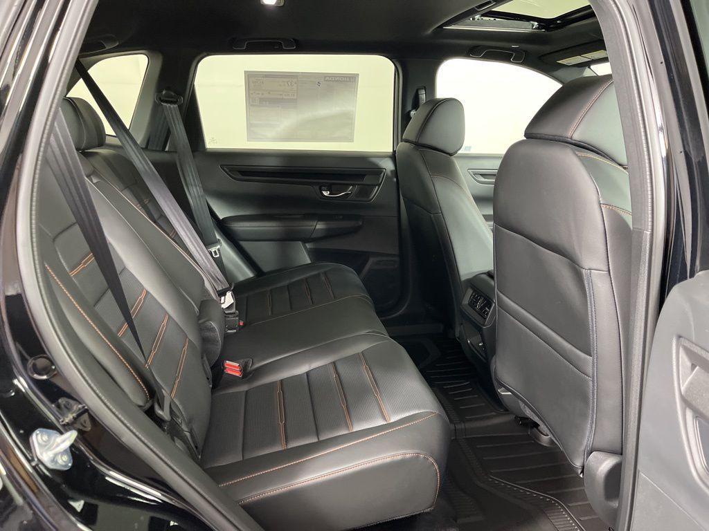 new 2026 Honda CR-V Hybrid car, priced at $41,675