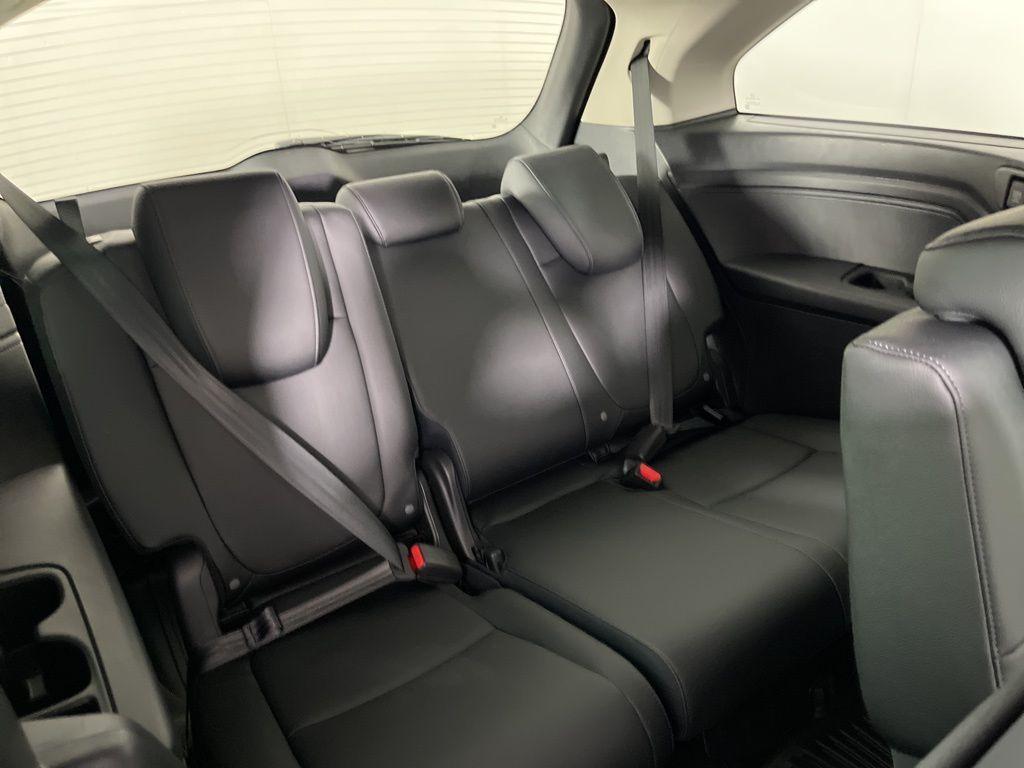 new 2026 Honda Odyssey car, priced at $45,685