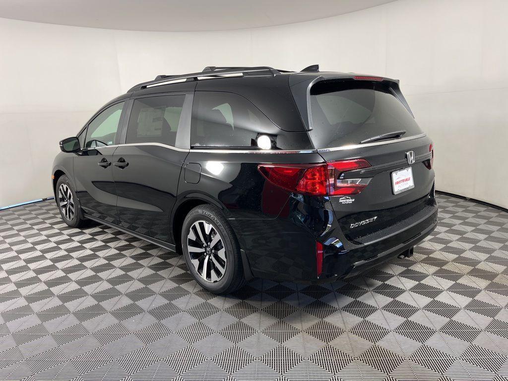 new 2026 Honda Odyssey car, priced at $45,685