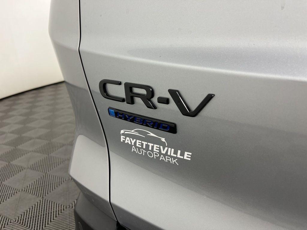 new 2026 Honda CR-V Hybrid car, priced at $41,675