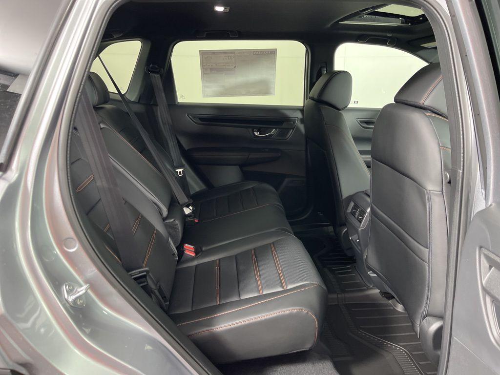 new 2026 Honda CR-V Hybrid car, priced at $41,675