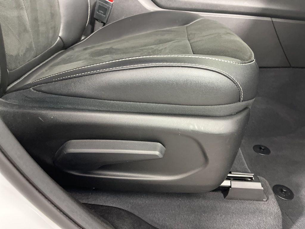 used 2023 Jeep Grand Cherokee L car, priced at $32,511