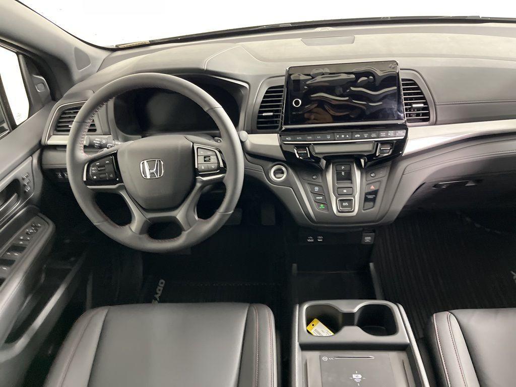 new 2026 Honda Odyssey car, priced at $45,390