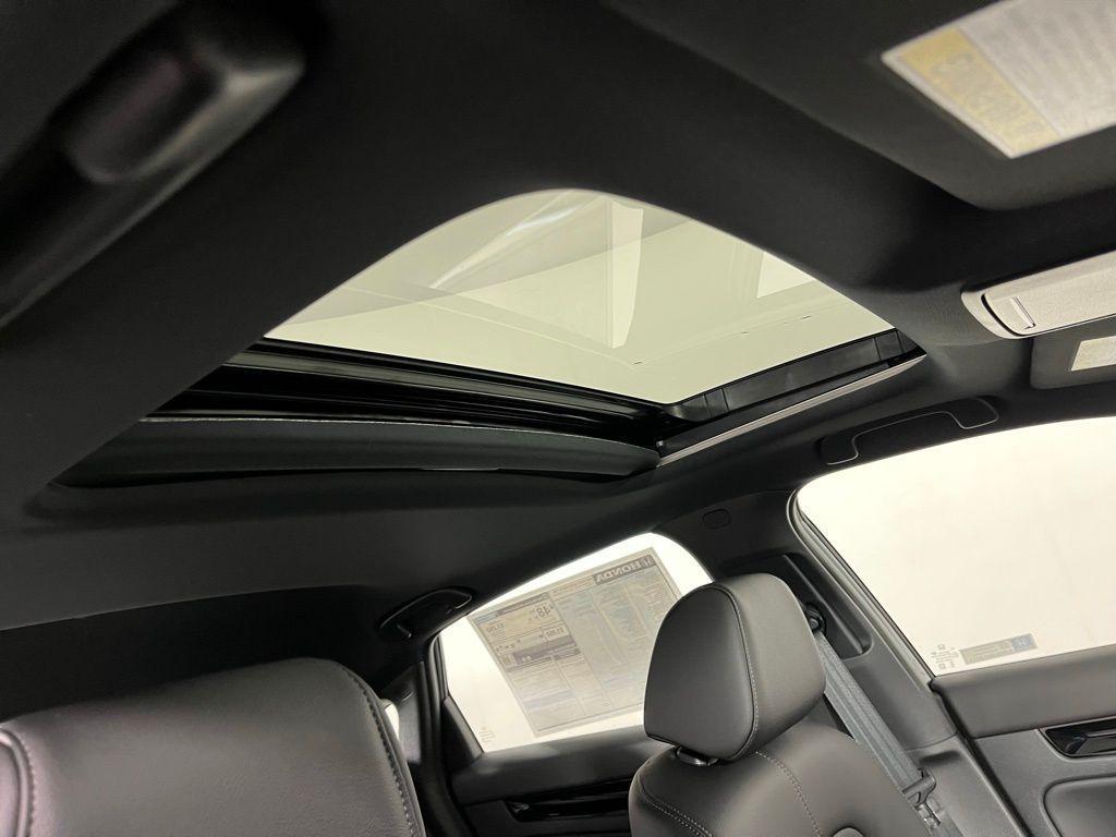 new 2026 Honda Civic Hybrid car, priced at $34,690