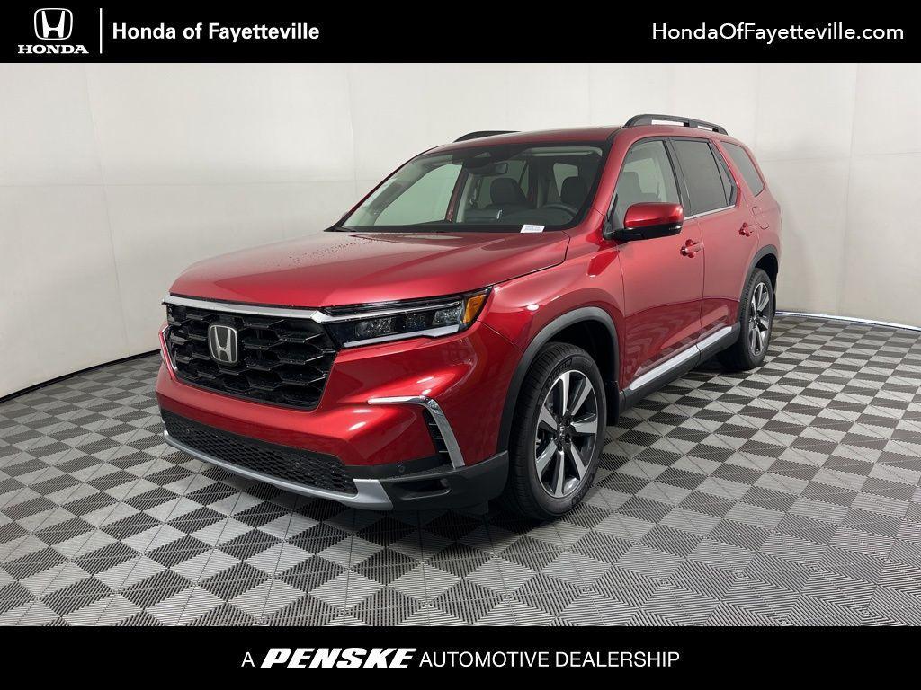 new 2025 Honda Pilot car, priced at $49,405