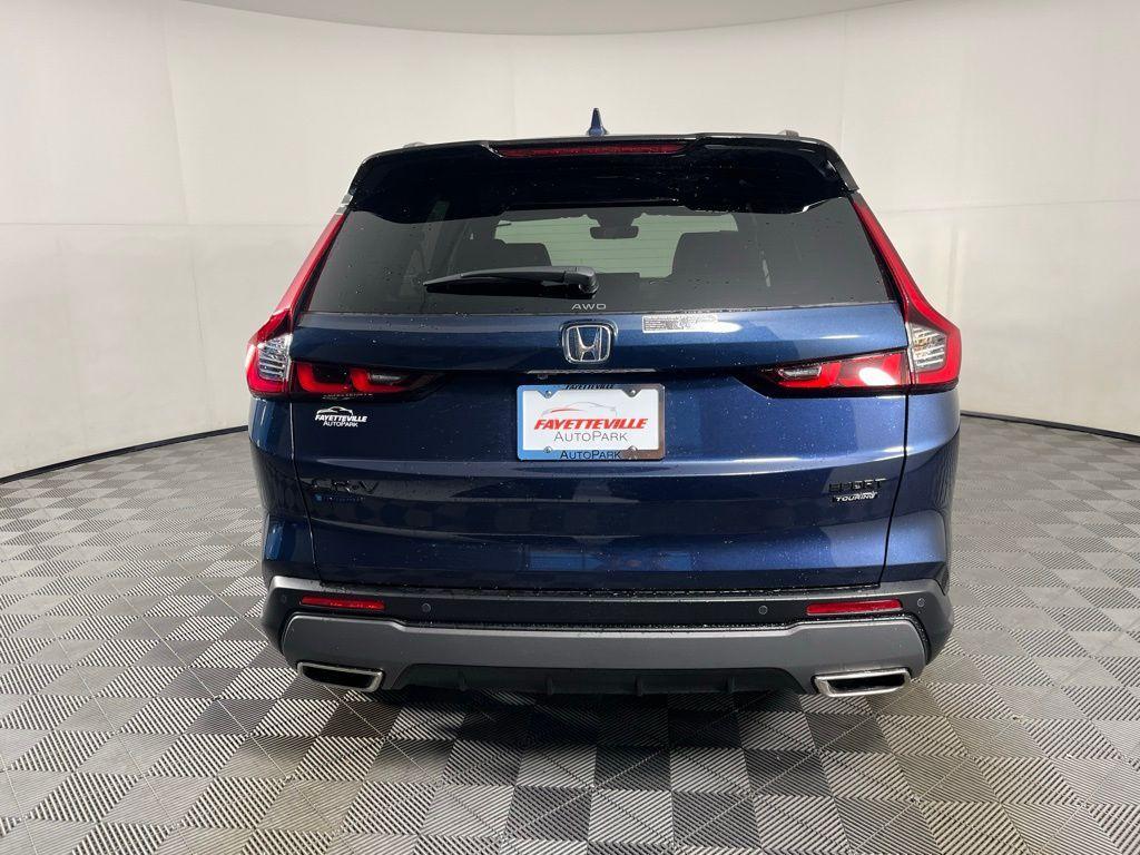 new 2026 Honda CR-V Hybrid car, priced at $43,700