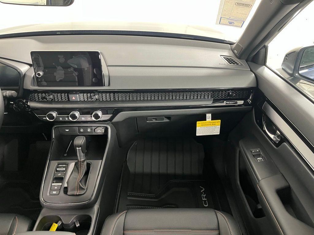 new 2026 Honda CR-V Hybrid car, priced at $43,700
