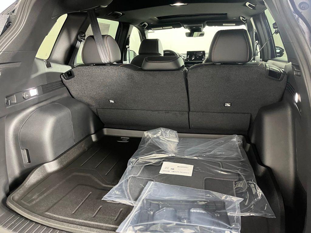 new 2026 Honda CR-V Hybrid car, priced at $43,700