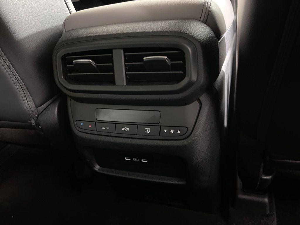 used 2025 Honda Pilot car, priced at $42,923