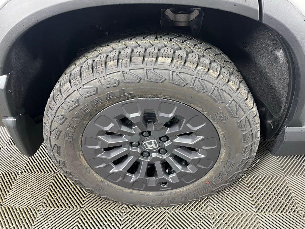 new 2026 Honda Passport car, priced at $50,400