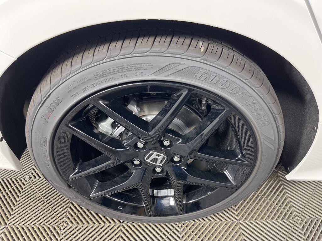 new 2026 Honda Civic Hybrid car, priced at $30,845