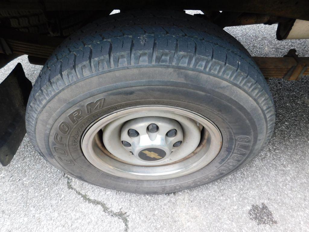 used 2000 Chevrolet Silverado 2500 car, priced at $7,500