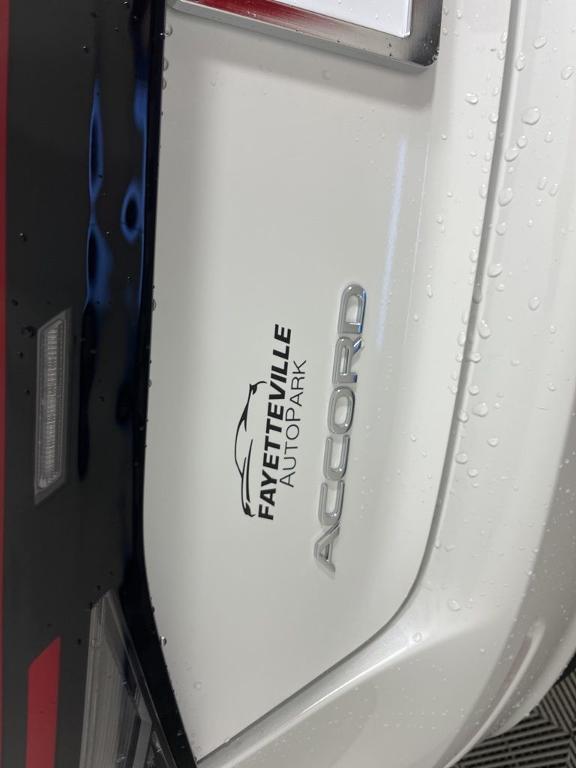 new 2025 Honda Accord Hybrid car, priced at $35,305