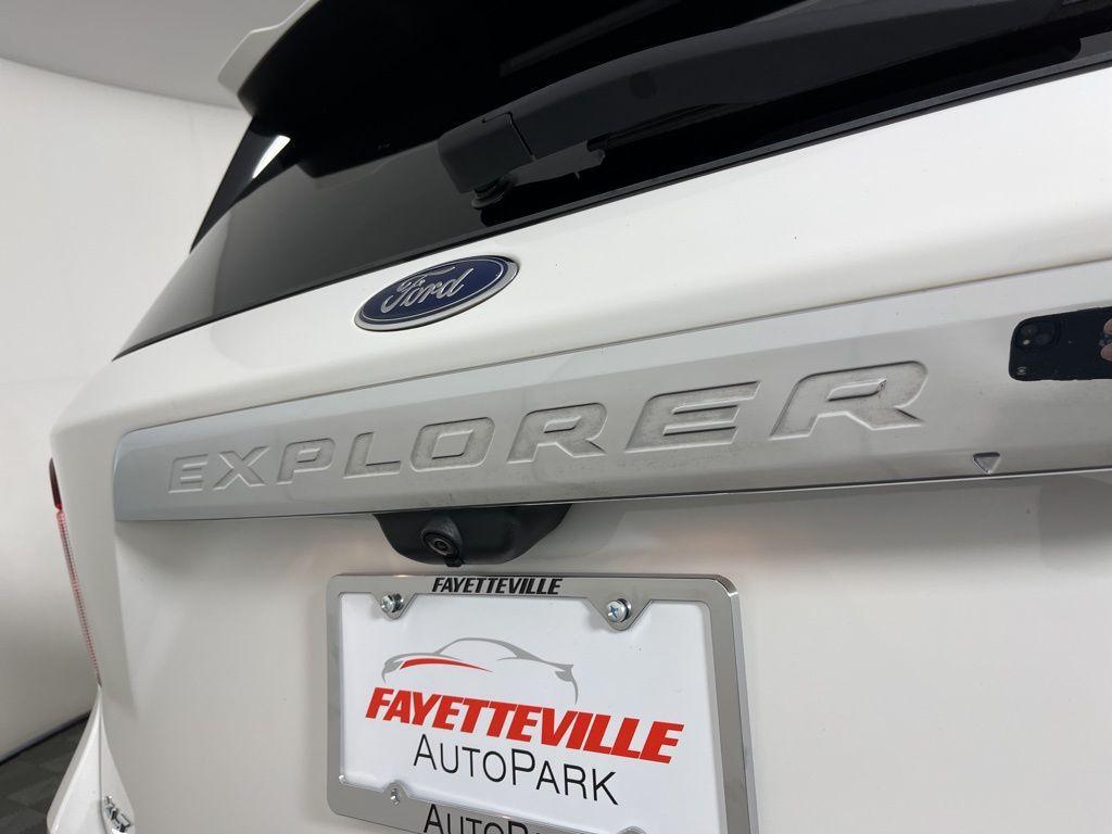 used 2022 Ford Explorer car, priced at $33,995