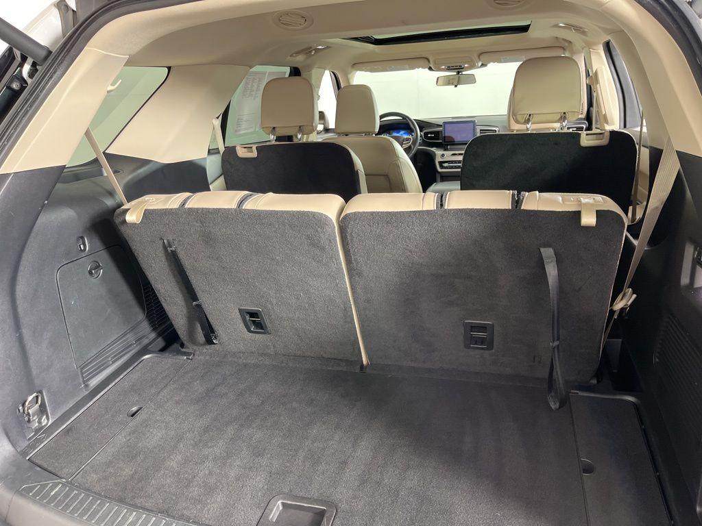 used 2022 Ford Explorer car, priced at $33,995