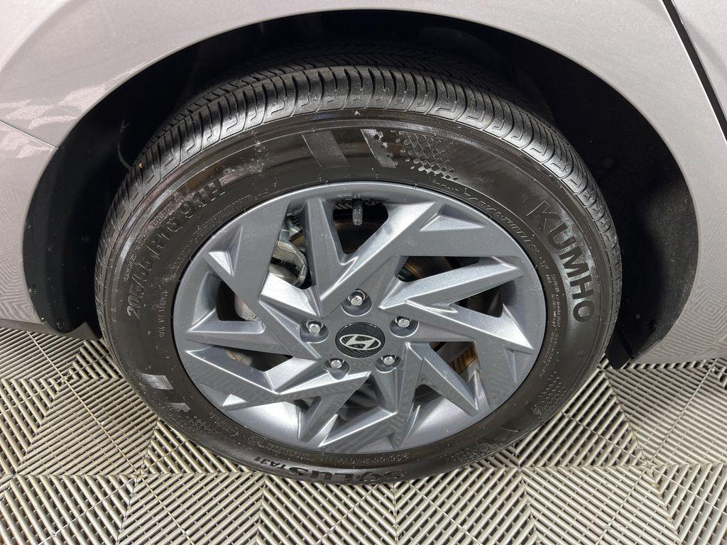 used 2024 Hyundai Elantra car, priced at $21,995