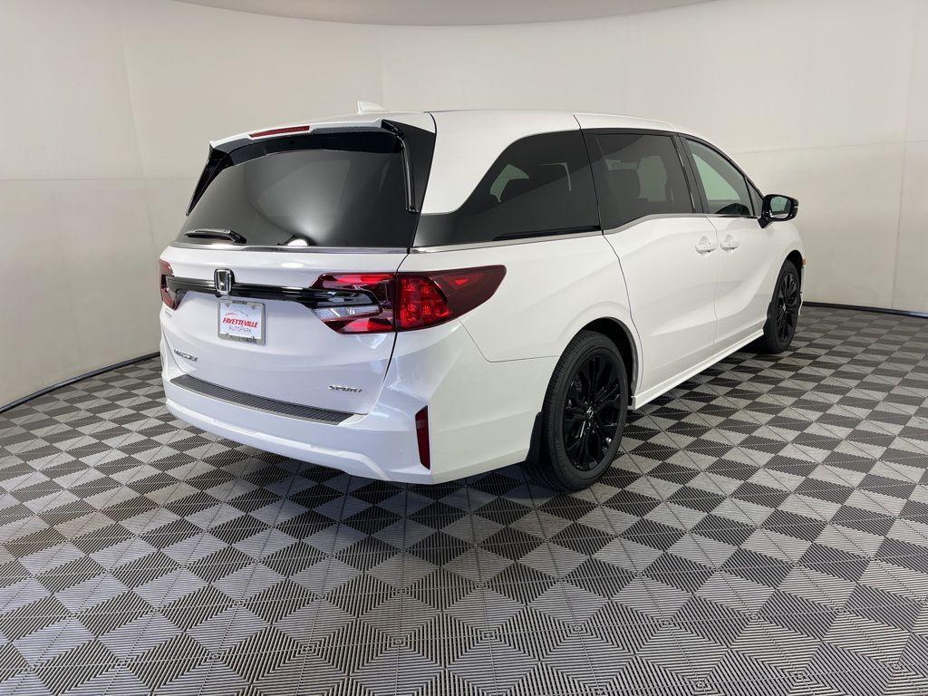 new 2025 Honda Odyssey car, priced at $43,957
