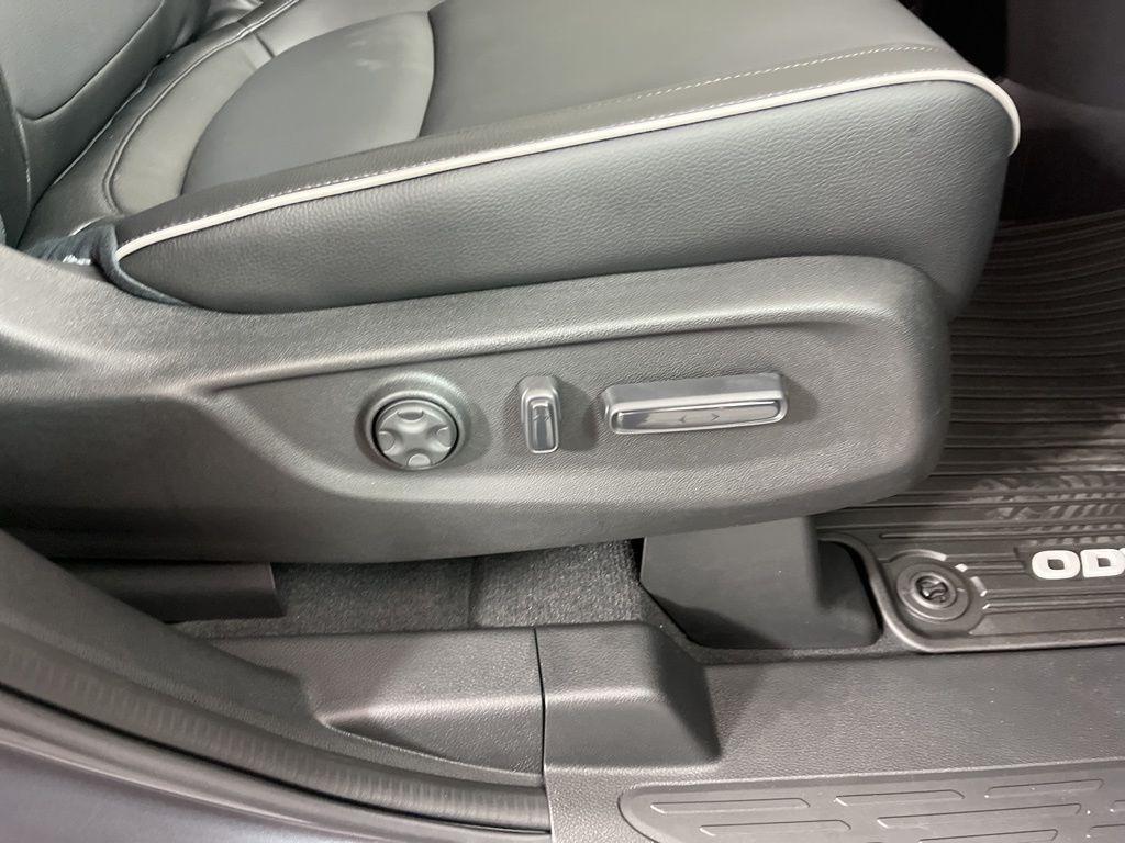 new 2025 Honda Odyssey car, priced at $48,360