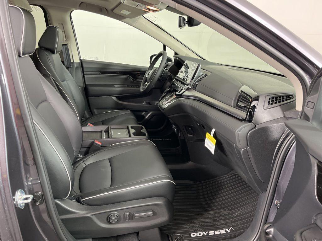 new 2025 Honda Odyssey car, priced at $48,360