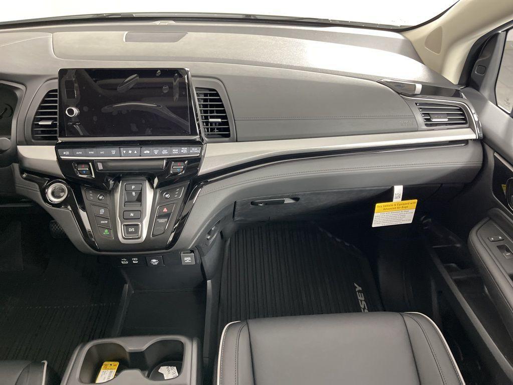new 2026 Honda Odyssey car, priced at $49,445