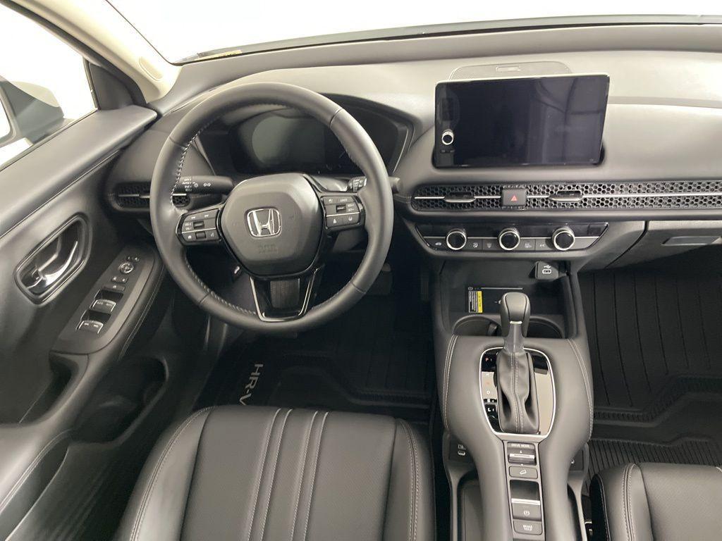 new 2025 Honda HR-V car, priced at $32,471