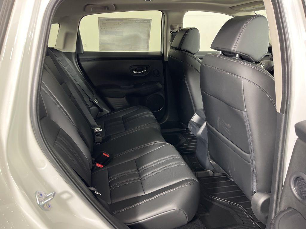 new 2025 Honda HR-V car, priced at $32,471