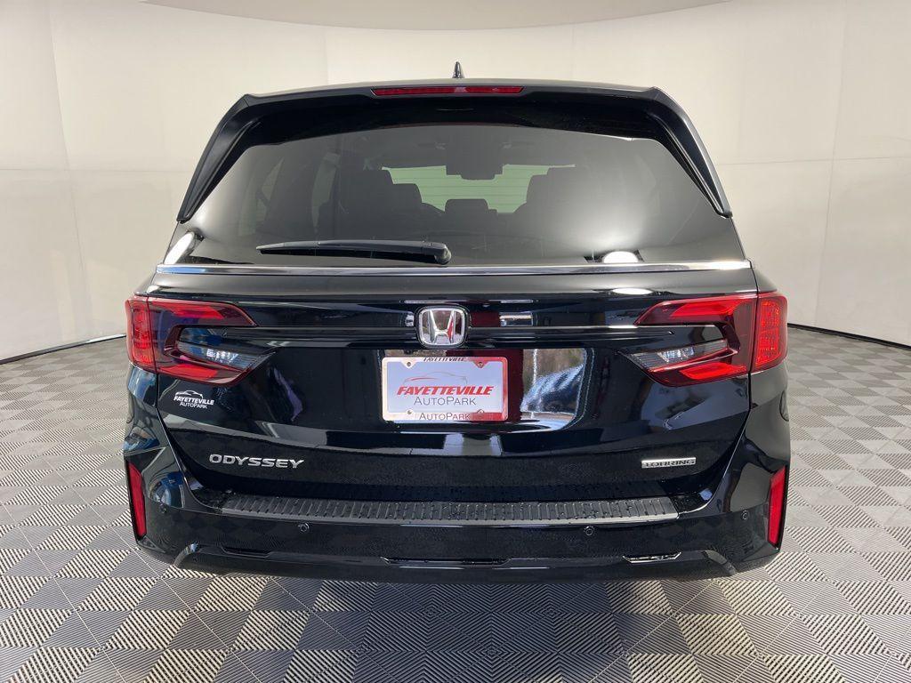 new 2026 Honda Odyssey car, priced at $48,990