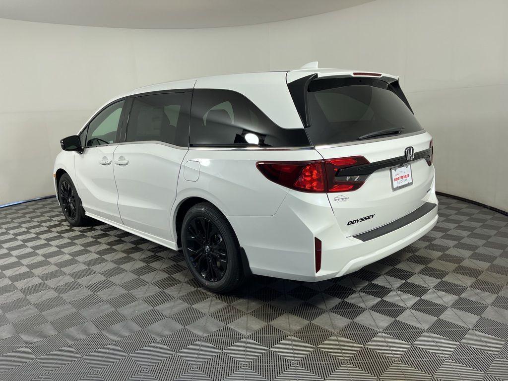 new 2026 Honda Odyssey car, priced at $45,845
