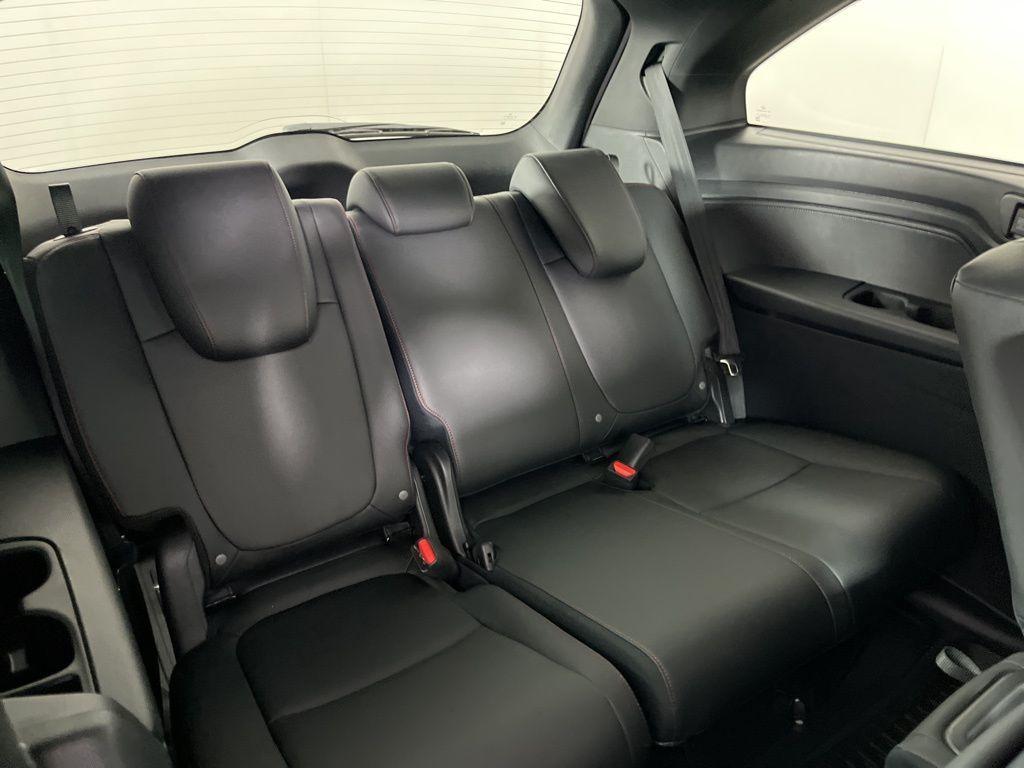 new 2026 Honda Odyssey car, priced at $45,845