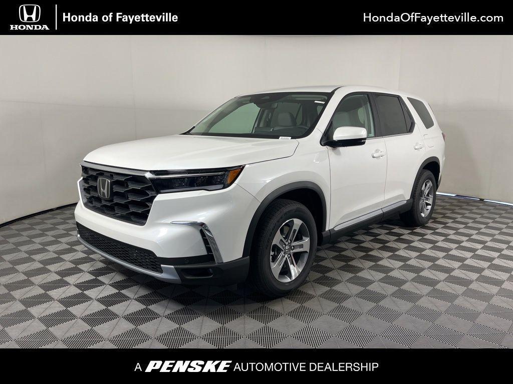 new 2025 Honda Pilot car, priced at $48,280