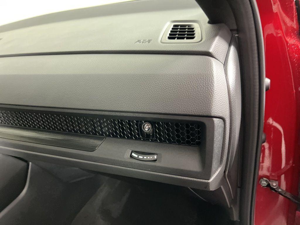 used 2025 Honda CR-V Hybrid car, priced at $36,920