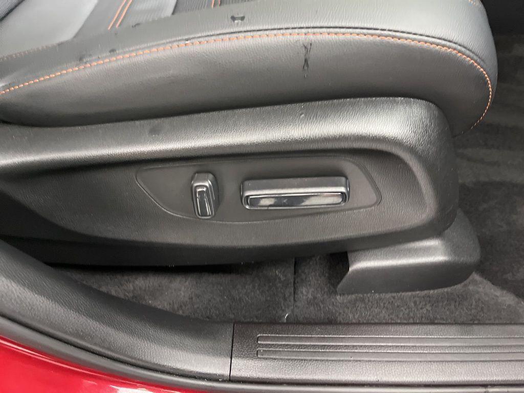 used 2025 Honda CR-V Hybrid car, priced at $36,920