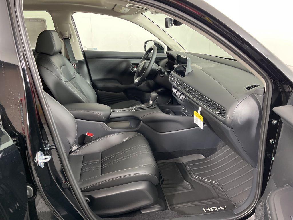 new 2026 Honda HR-V car, priced at $33,000