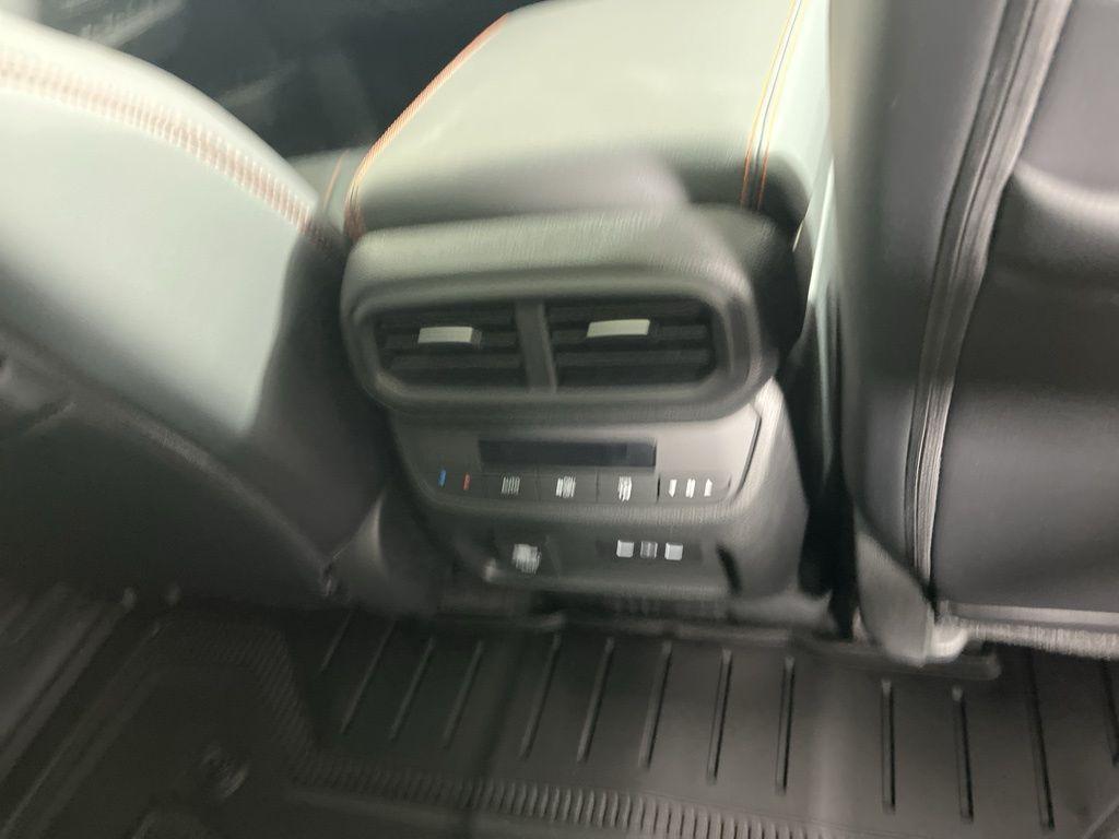 new 2025 Honda Pilot car, priced at $51,830