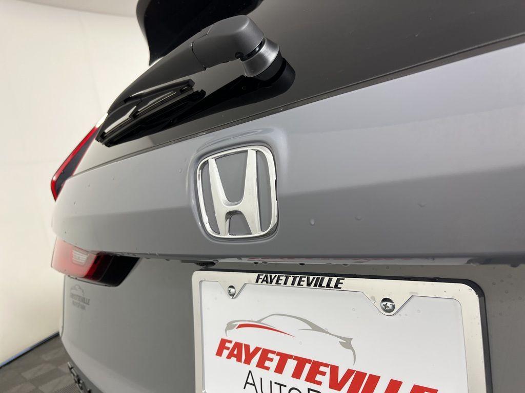 new 2026 Honda CR-V Hybrid car, priced at $40,630