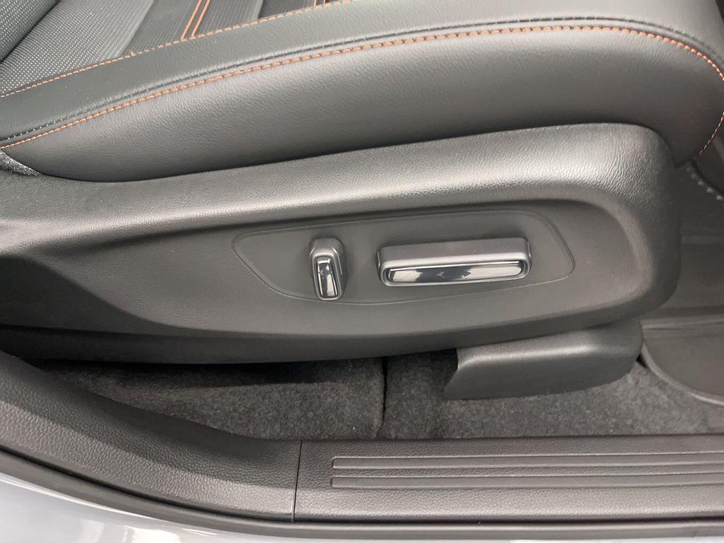 new 2026 Honda CR-V Hybrid car, priced at $40,630