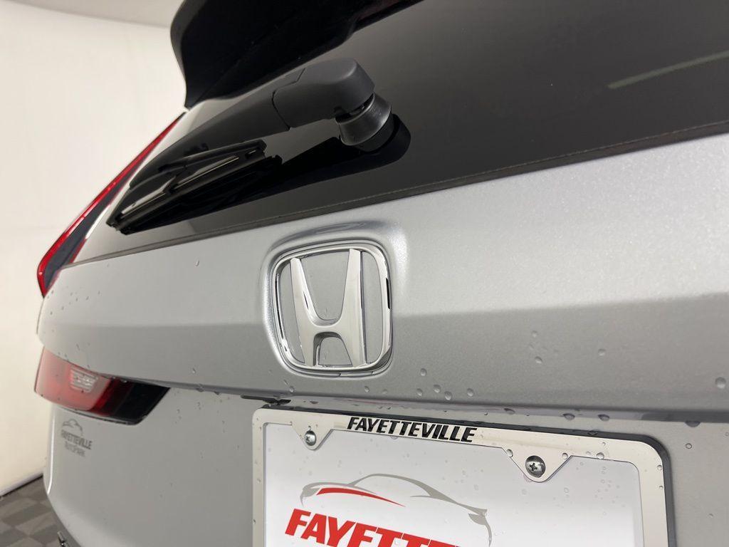 new 2026 Honda CR-V Hybrid car, priced at $40,175