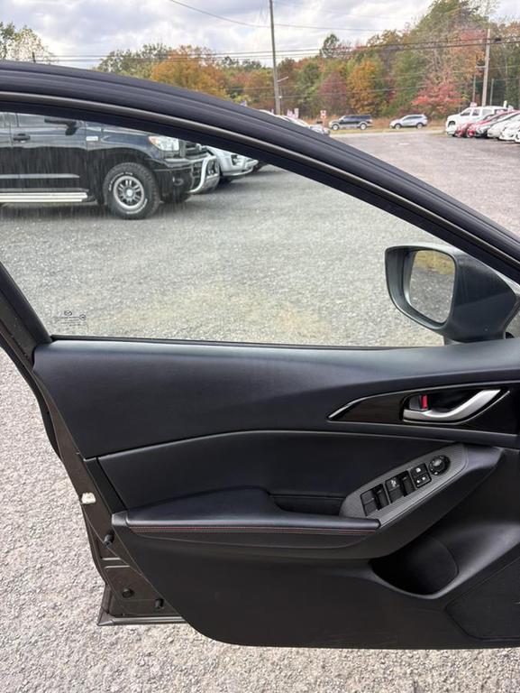 used 2014 Mazda Mazda3 car, priced at $8,900